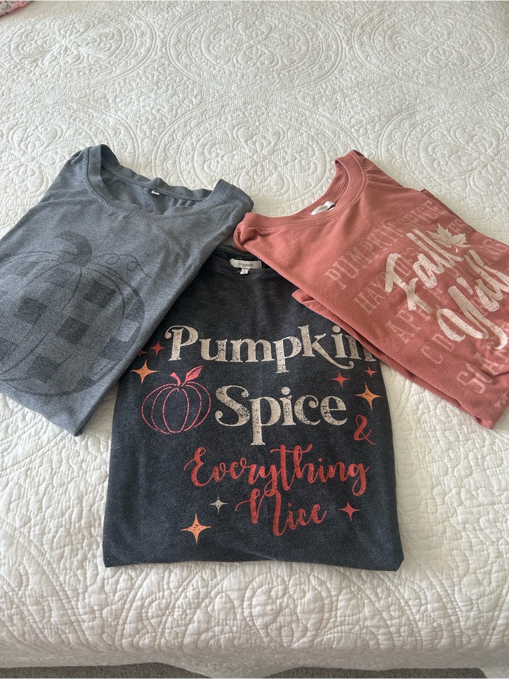 Maurices Pumpkin Spice, Fall Y’all & Buffalo Plaid Tees Xl price is for all 3!!